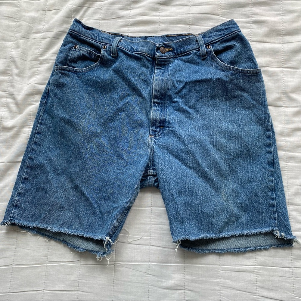 Wrangler Men's Blue Cutoff Denim Shorts